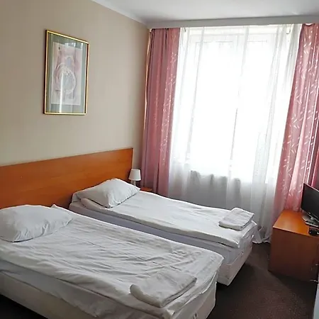 Akor 3* Bydgoszcz
