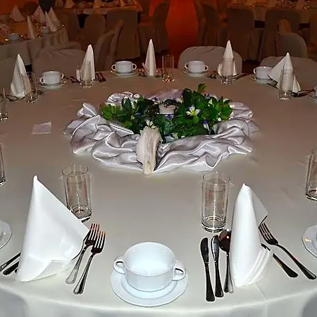 Akor 3* Bydgoszcz