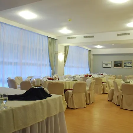 Akor Μπίντγκοστς